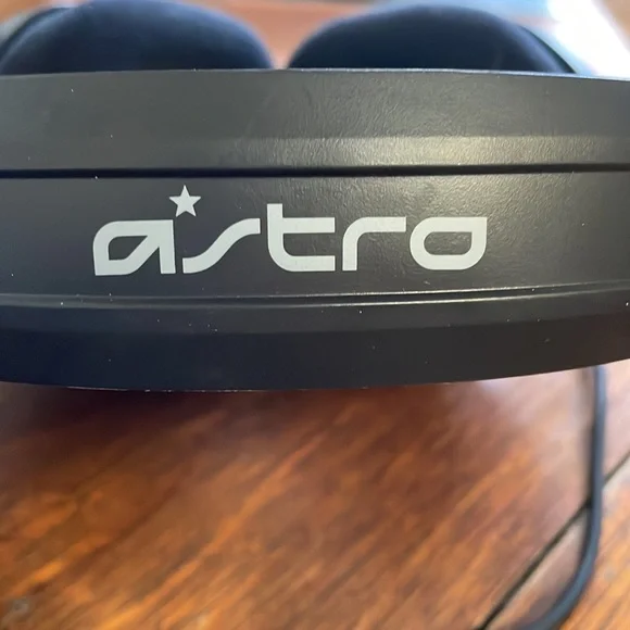Astro A10 gaming headset Xbox